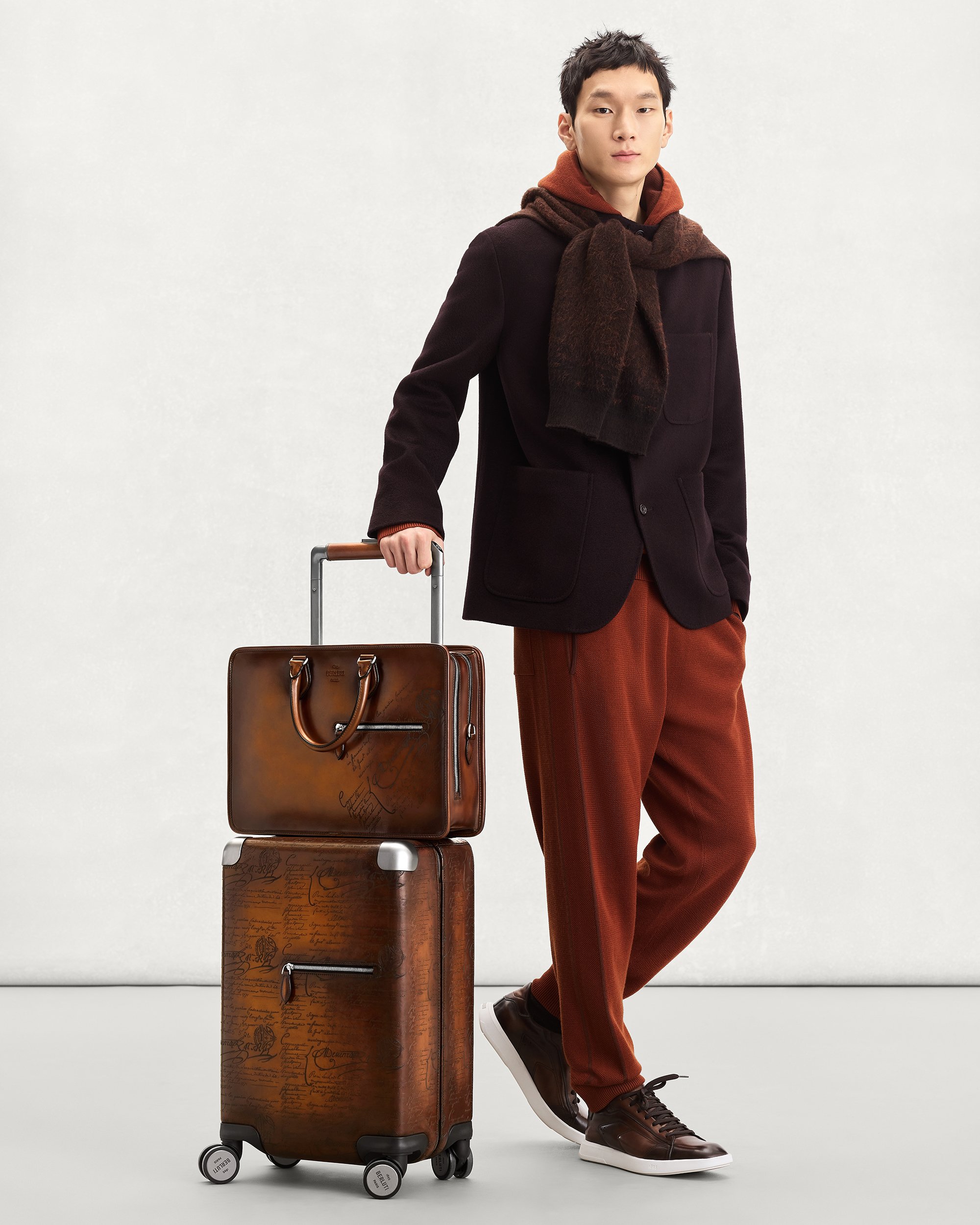 フォーミュラ 1005 ローリングスーツケース | ベルルッティ JP