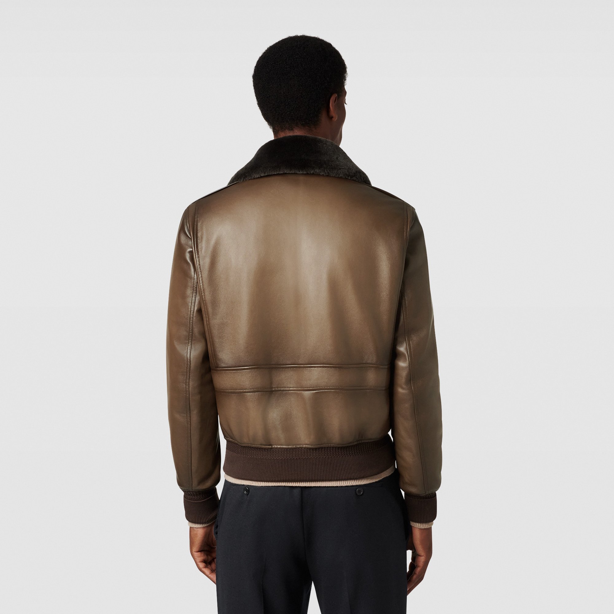 BERLUTI ムートンカラー レザーフライトジャケット 46 レザーウェア 紳士用 | ベルルッティ JP