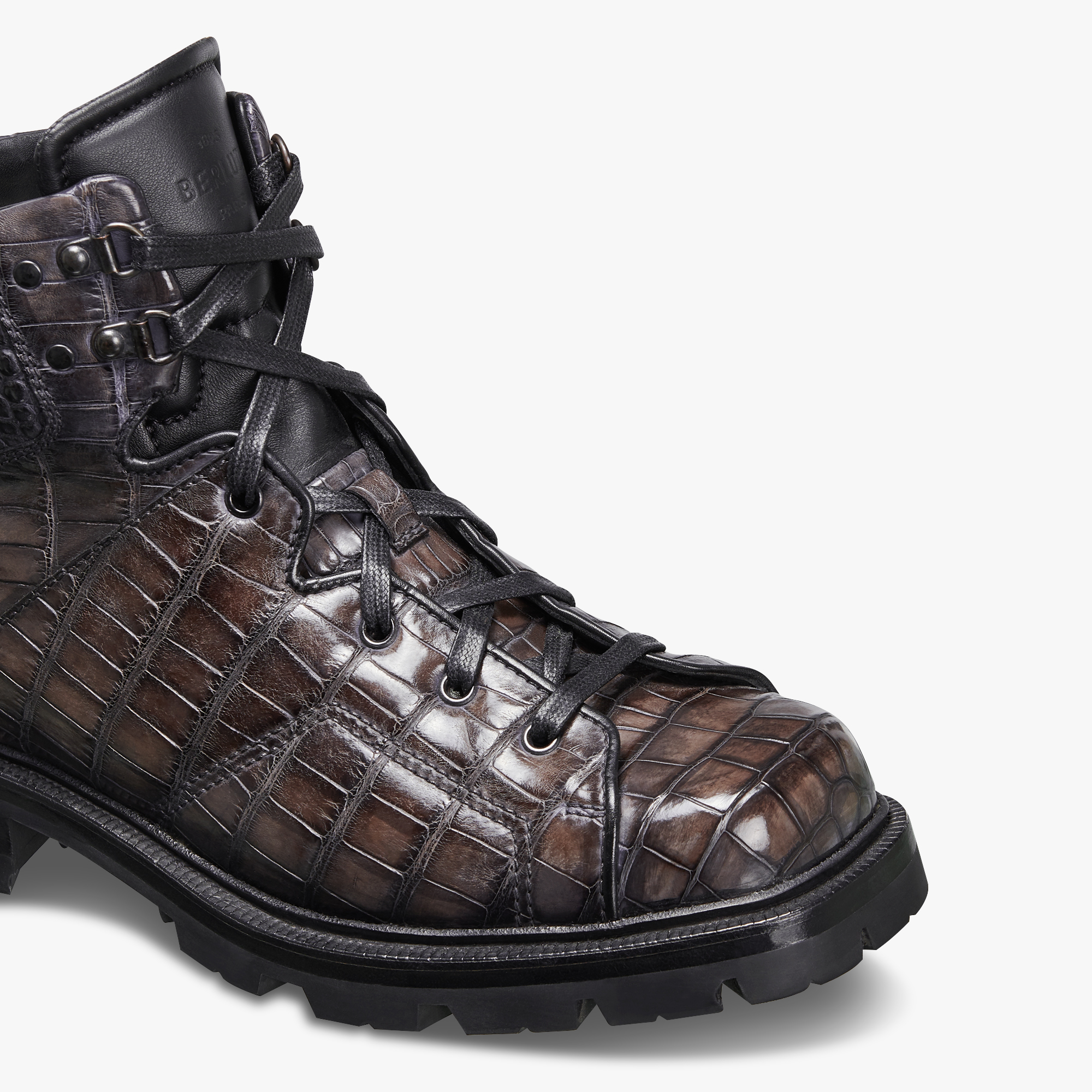 alligator work boots
