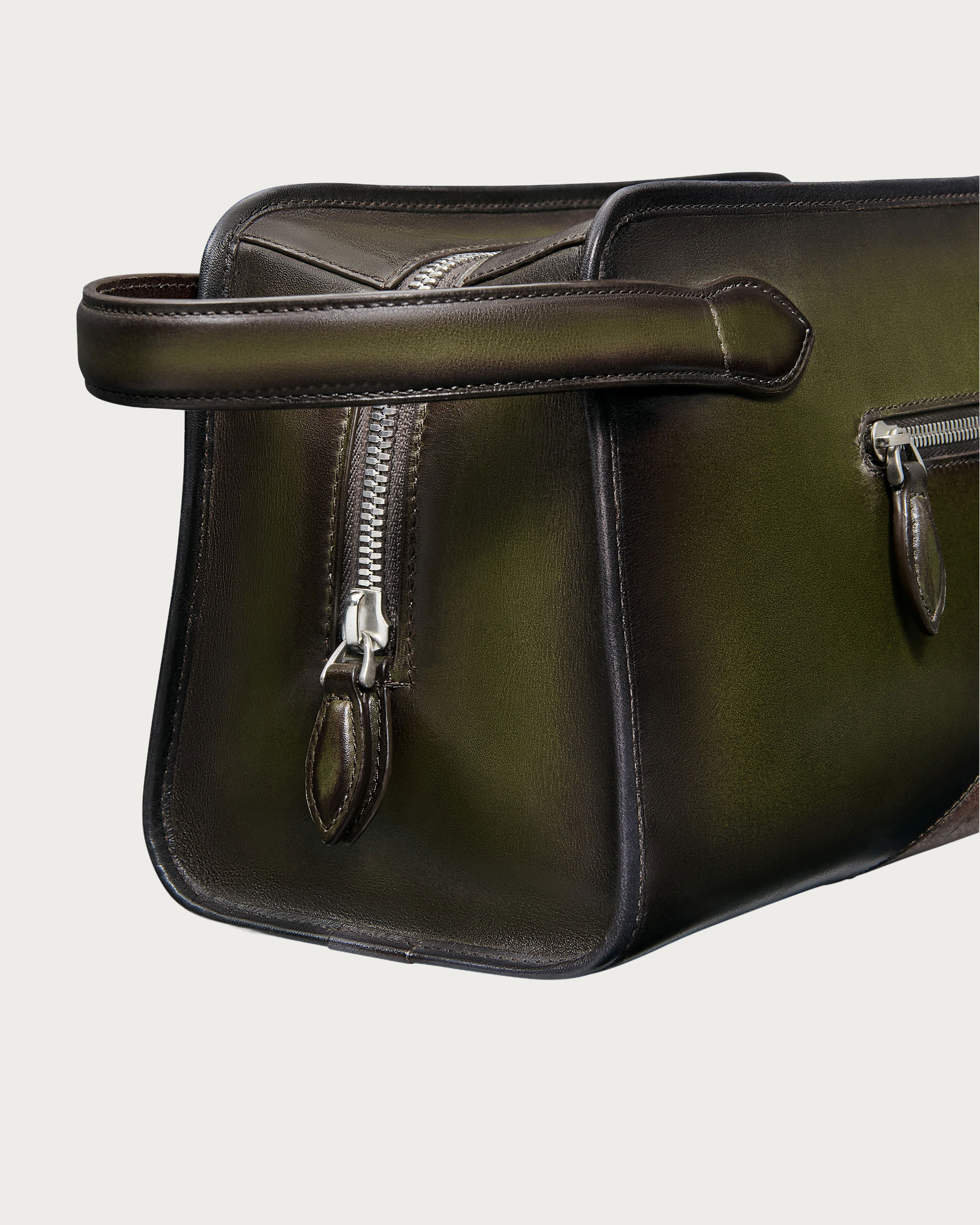 モーニング タングラム トイレタリーポーチ | ベルルッティ JP